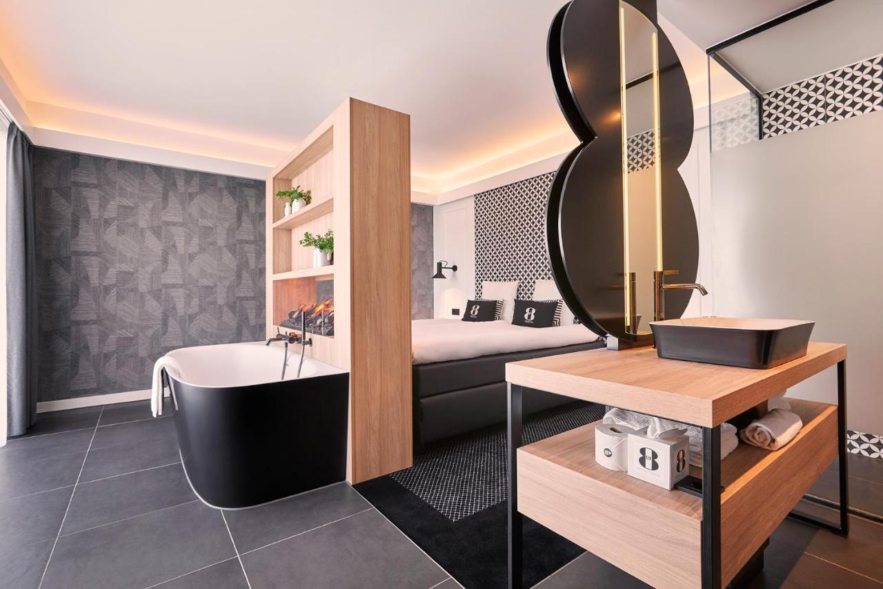 Gr8 Hotel Бреда Екстериор снимка